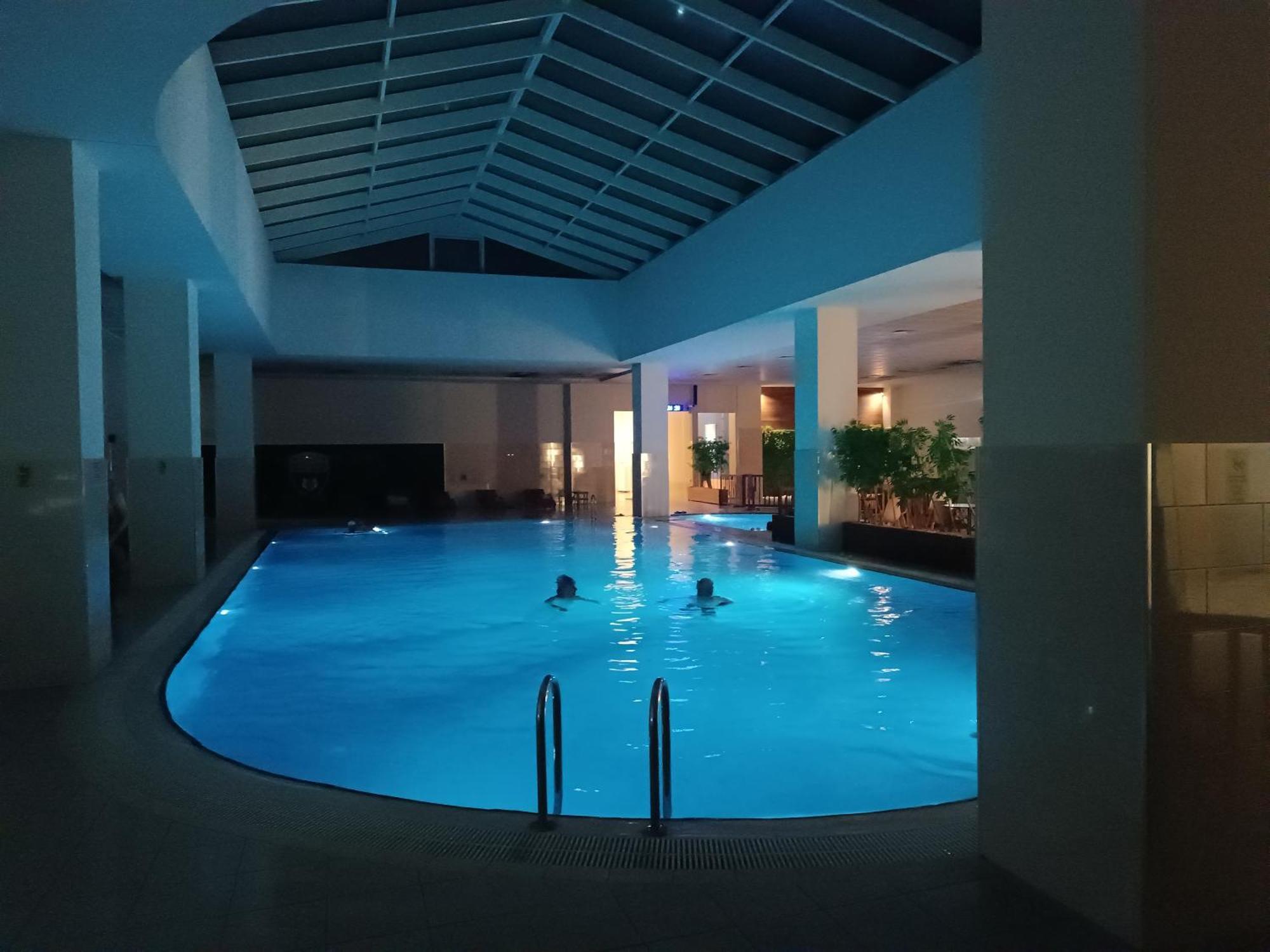 33Rd Floor Twin Apartments In Cevahir Sky City Complex With Pool, Spa, Fitness And Parking Included In Price Skopje Esterno foto
