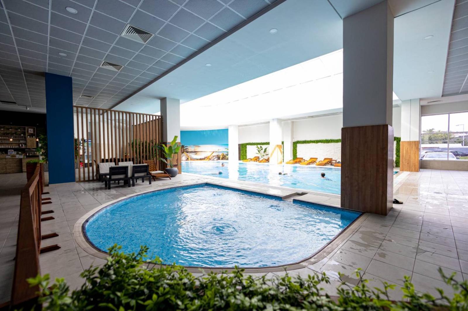 33Rd Floor Twin Apartments In Cevahir Sky City Complex With Pool, Spa, Fitness And Parking Included In Price Skopje Esterno foto