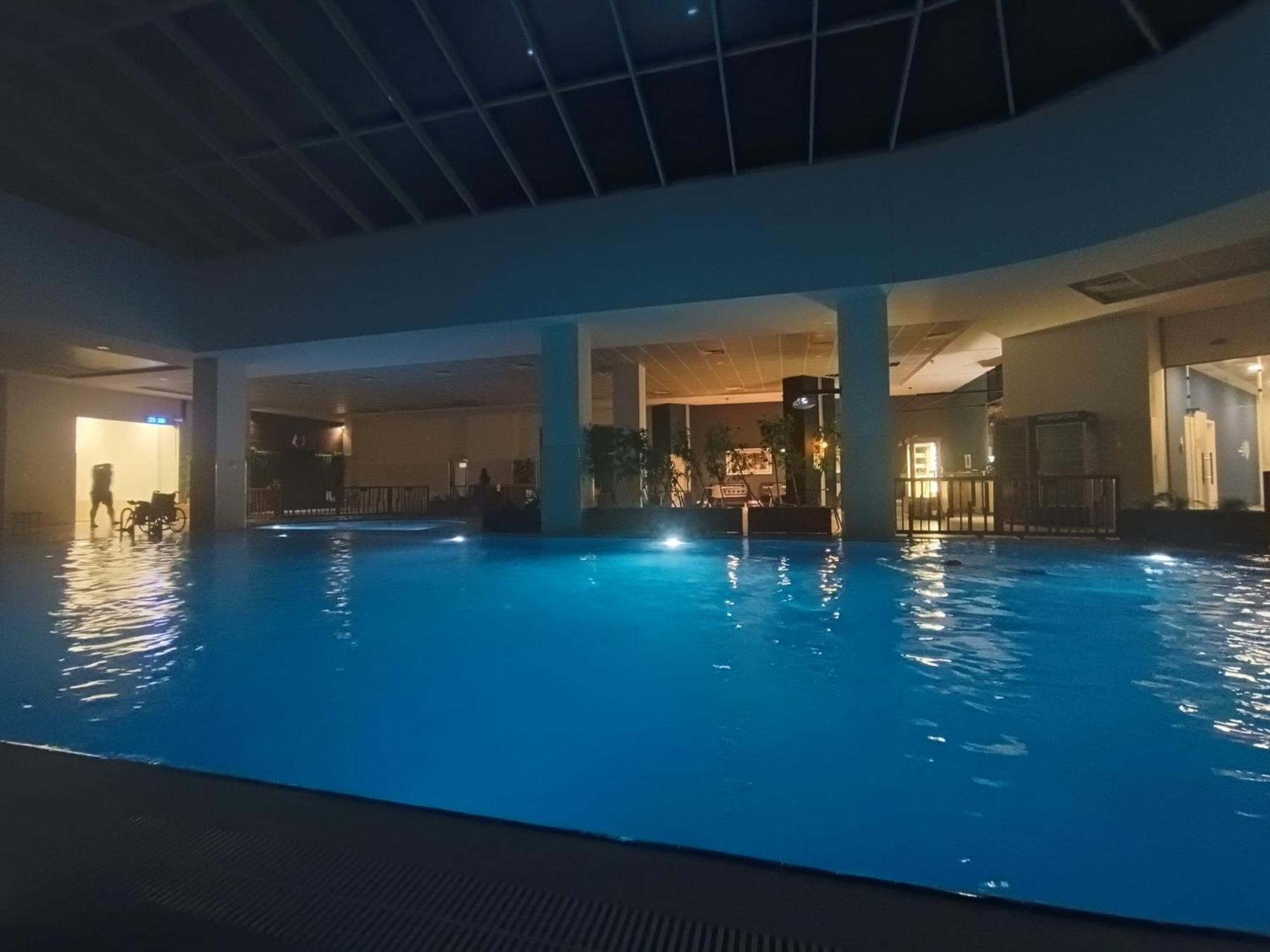 33Rd Floor Twin Apartments In Cevahir Sky City Complex With Pool, Spa, Fitness And Parking Included In Price Skopje Esterno foto